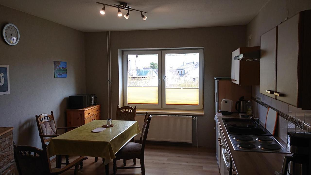 Ferienwohnung Angelburg - Marburg Biedenkopf Mit Balkon Und Badewanne Gonnern Экстерьер фото